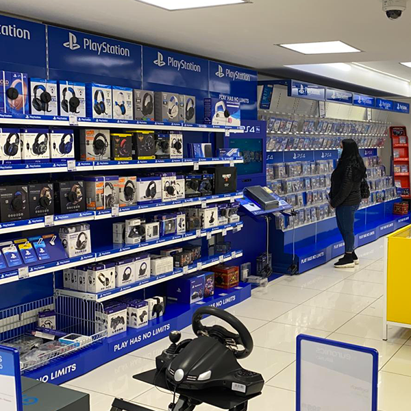 
   Shopper Marketing<br/>per il lancio di<br/>Sony PlayStation 5
  